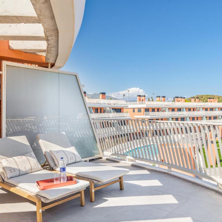 Family-friendly 2-bedroom penthouse with a padel court - Apartamento de 2 dormitorios con balcón y terraza - 3