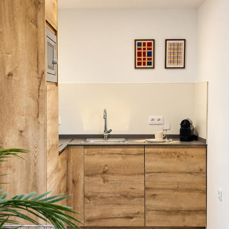 Vista Alegre Stays by Charming - Apartamentos Renovados con Terraza Privada - Appartamento con 2 Camere da Letto e Terrazza - 19