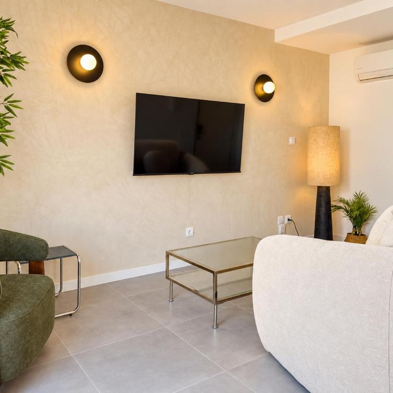 Vista Alegre Stays by Charming - Apartamentos Renovados con Terraza Privada - Appartamento con 2 Camere da Letto e Terrazza - 21