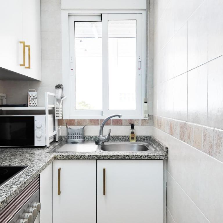 Casa Del Mar Luxe Apartment - Appartamento con 2 Camere da Letto e Balcone - 28