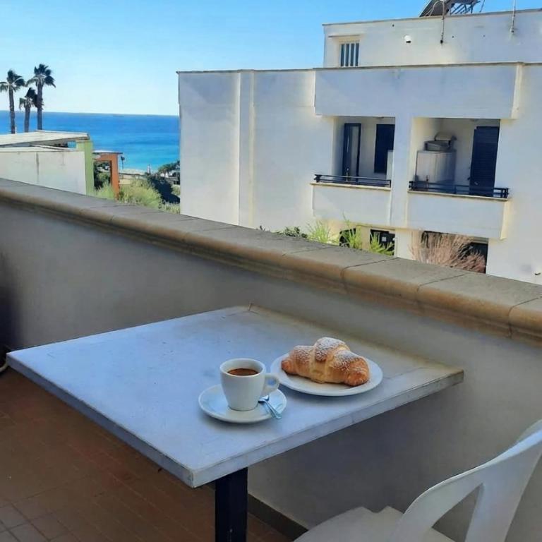 Residence Vista mare - Home Salento com - Two-Bedroom Apartment with Sea View - 23