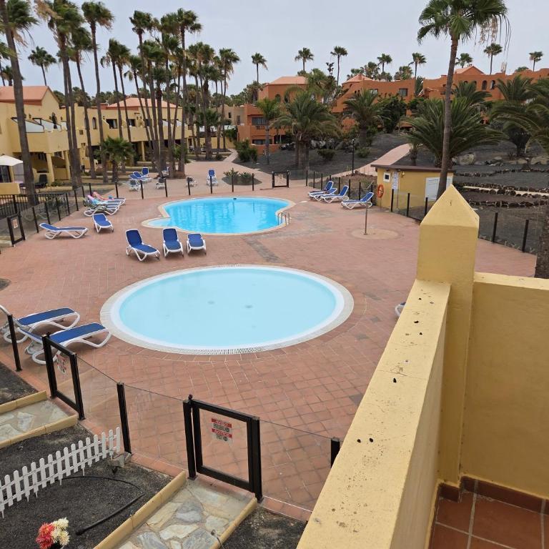 Oasis Royal F319 - One-Bedroom Apartment - 1