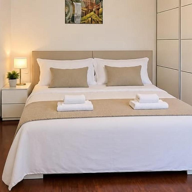 Turati 36 B&B - Appartamento con 1 Camera da Letto - 1