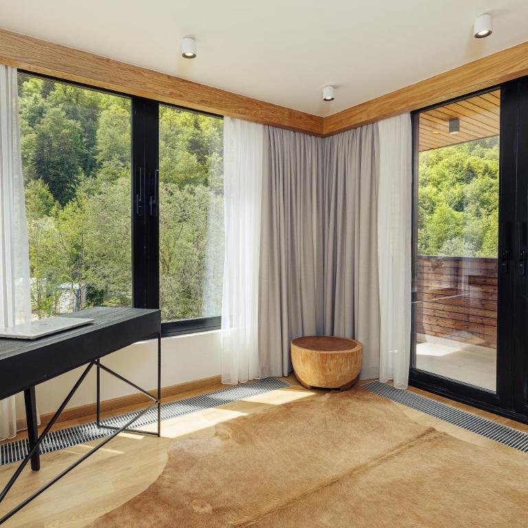 Mountain Retreat Hotel by Dukley - Peak Chalet - 5