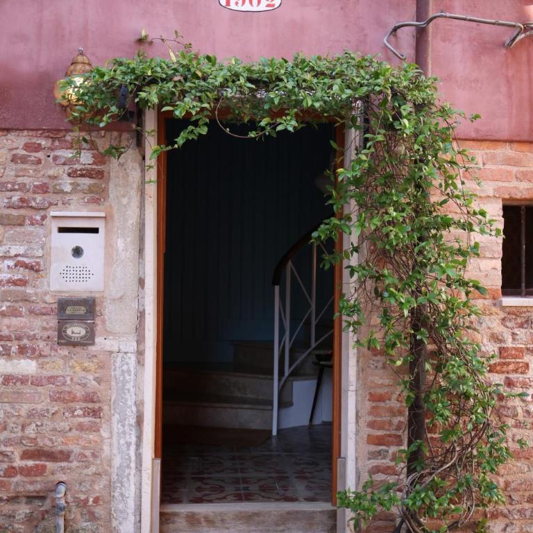 Le Terese La Stanza Verde with canal view - Camera Matrimoniale con Bagno Privato - 12