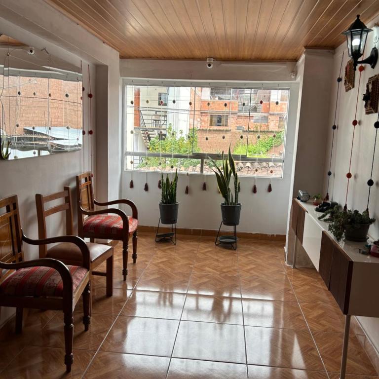 Magic Cusco - Habitación Doble con baño compartido - 2 camas - 5