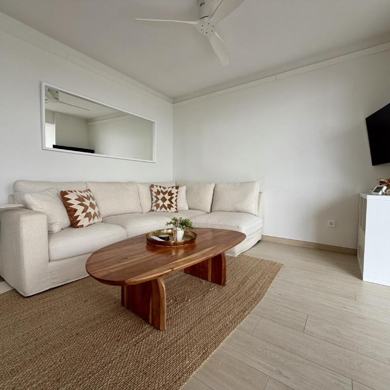 Apartamento en el Puerto con Parking - Two-Bedroom Deluxe Apartment with Harbour View - 8