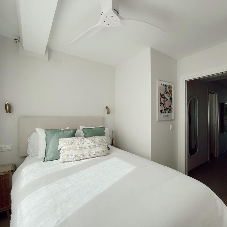 Apartamento en el Puerto con Parking - Two-Bedroom Deluxe Apartment with Harbour View - 15