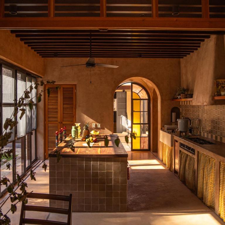 Agua en Flor by Boutique - Chukum Townhouse Merida Centro - Ferienhaus - 1