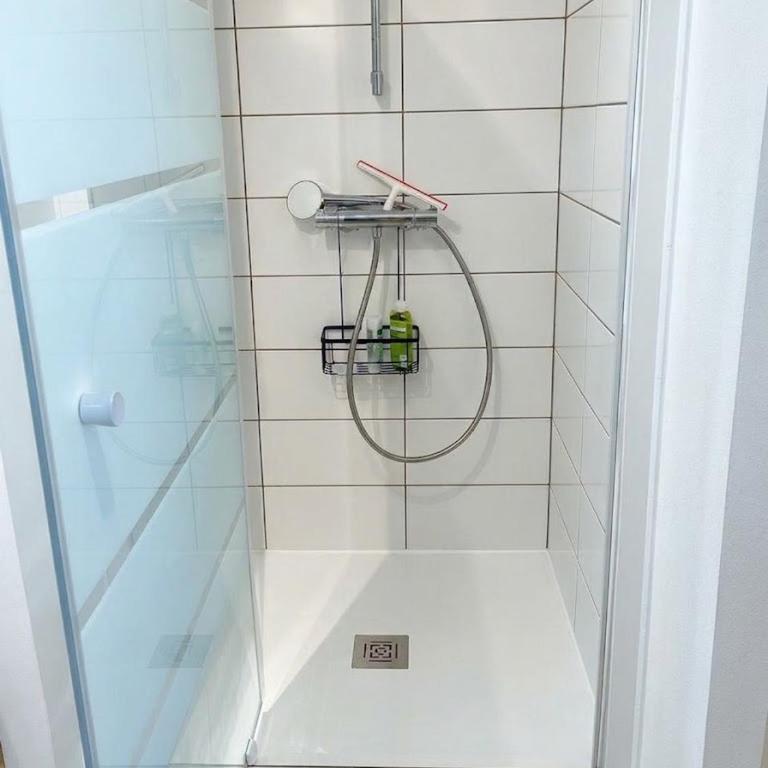 Lovely Dijon Studio • Ground Floor Haven - Apartamento - 5
