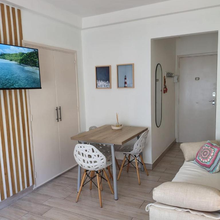 Espacio Guemes - One-Bedroom Apartment - 1