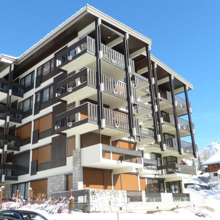 HYPERCENTRE 35 m avec BALCON et VUE des Aravis - Appartement - 18