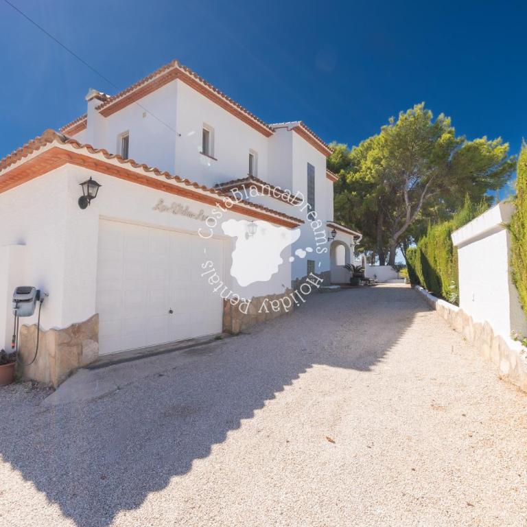 La Vida Loca - Villa with Private Pool - 50