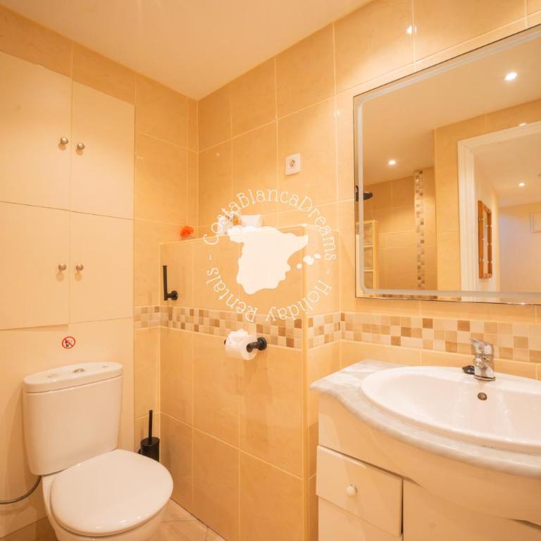 La Vida Loca - Villa with Private Pool - 47