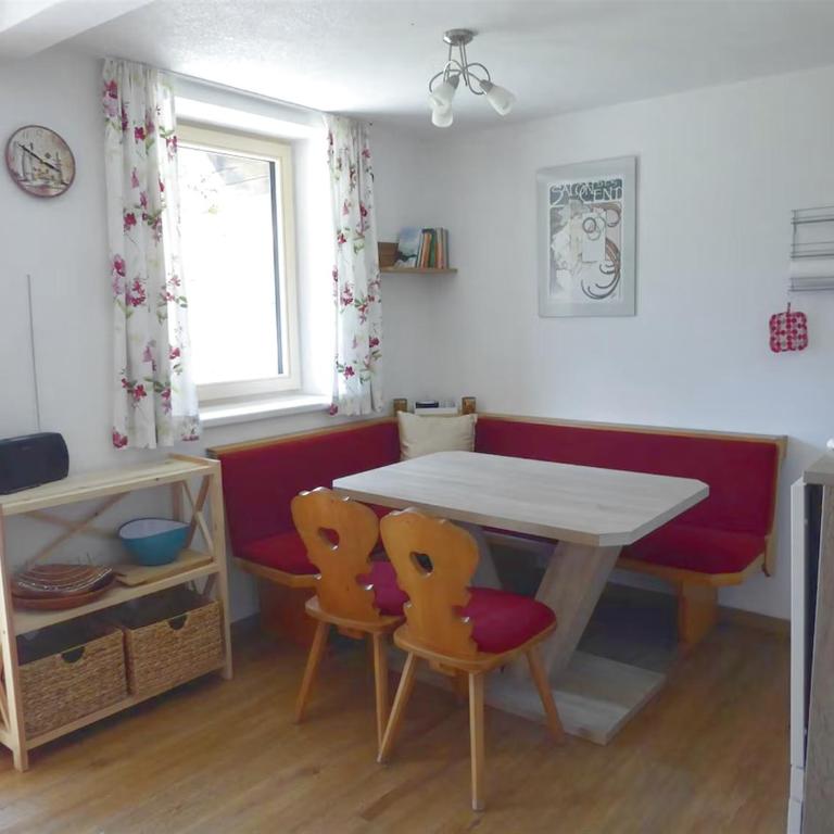 Alpine Ruhe und natürliche Schönheit in Huben - Apartment mit 2 Schlafzimmern - 1