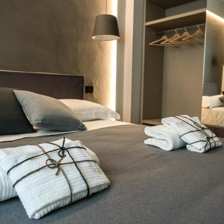 Teseo Rooms & Relax - Camera Matrimoniale - 8