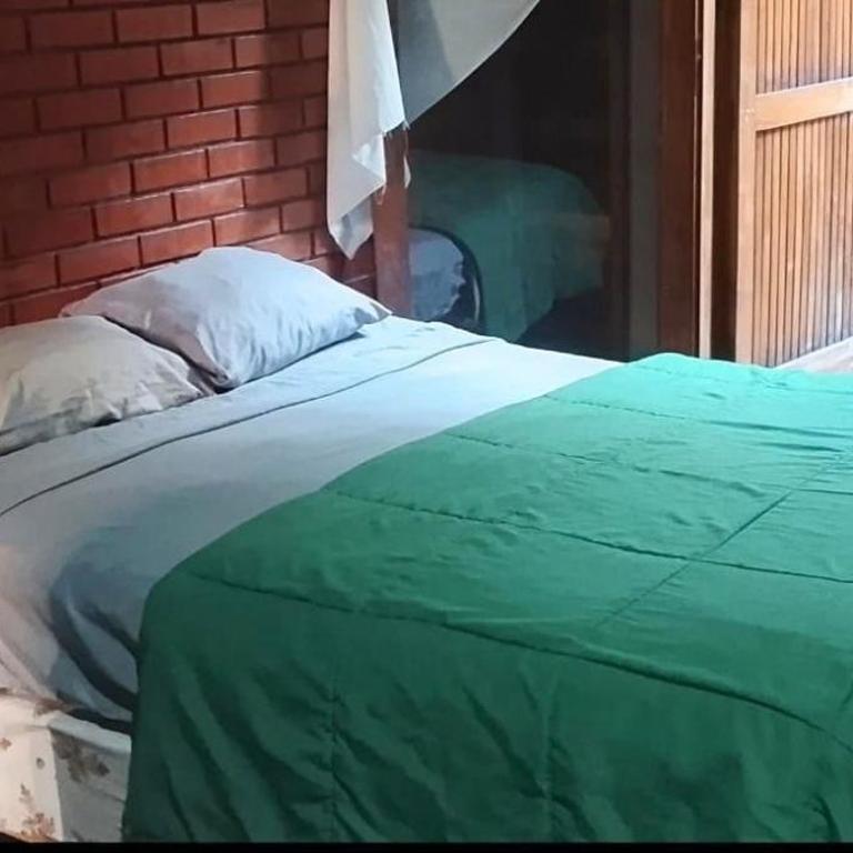 OlasHostel - Large Double Room - 4