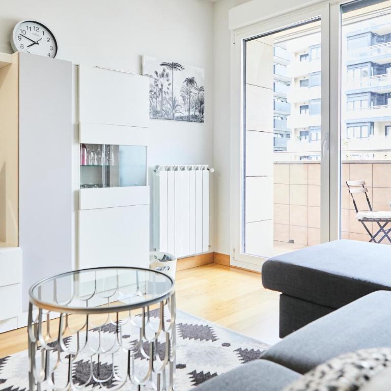 Urumea 3 - Apartamento de 2 dormitorios - 1