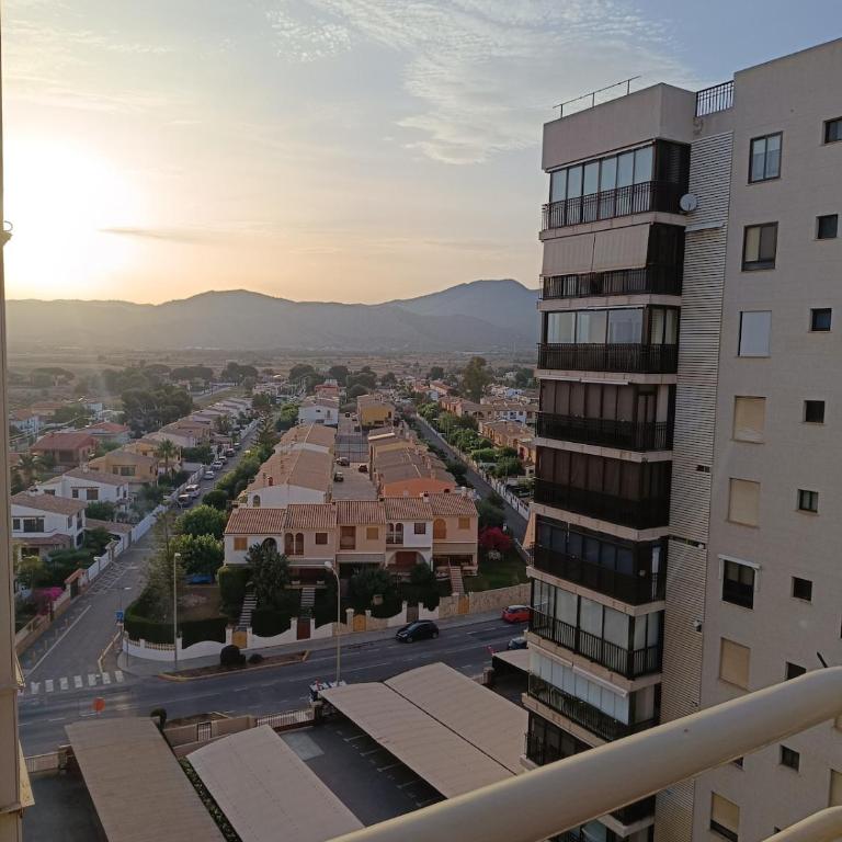 Apartamento de ensueño con piscina y vistas al mar - Two-Bedroom Apartment - 27