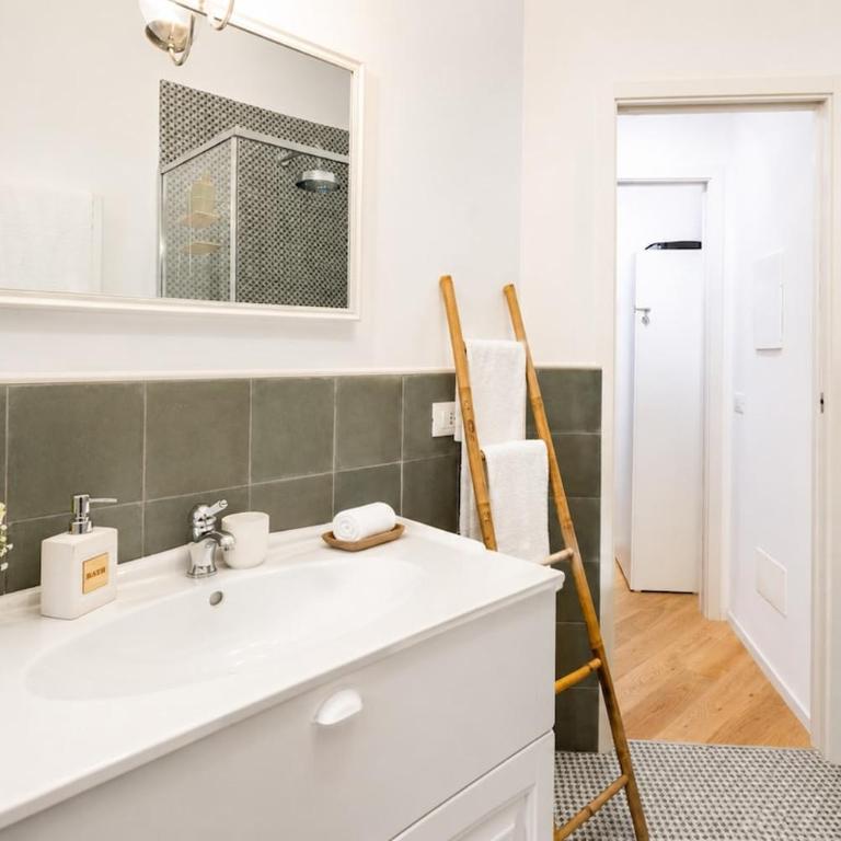 Cuore Urbano 5-minute walk to Lake Como - Apartment mit 1 Schlafzimmer - 10