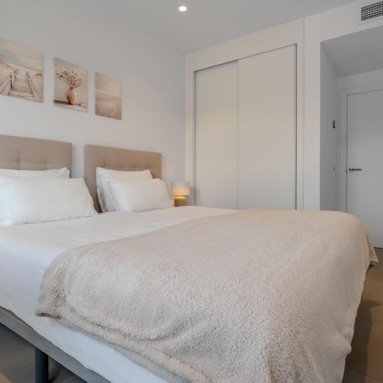 Lme81B - Sea View Terrace - Indoor Pool - Appartamento con 3 Camere da Letto e Vista Mare - 37
