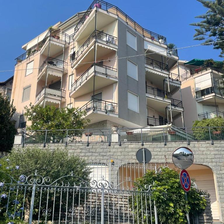 Sea-view apartment - 3 bedrooms - parking space - Apartment mit 1 Schlafzimmer - 4