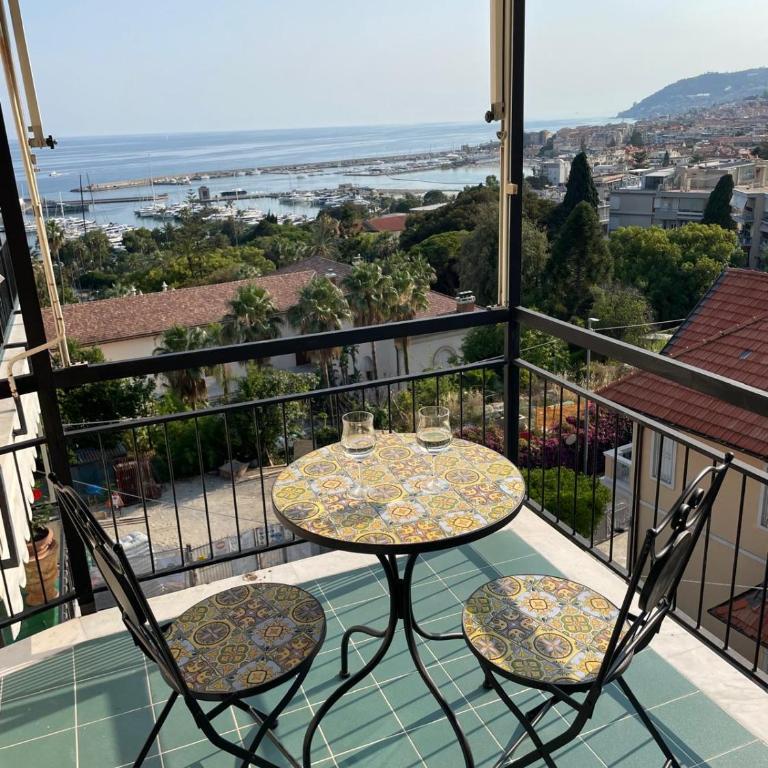 Sea-view apartment - 3 bedrooms - parking space - Apartment mit 1 Schlafzimmer - 5