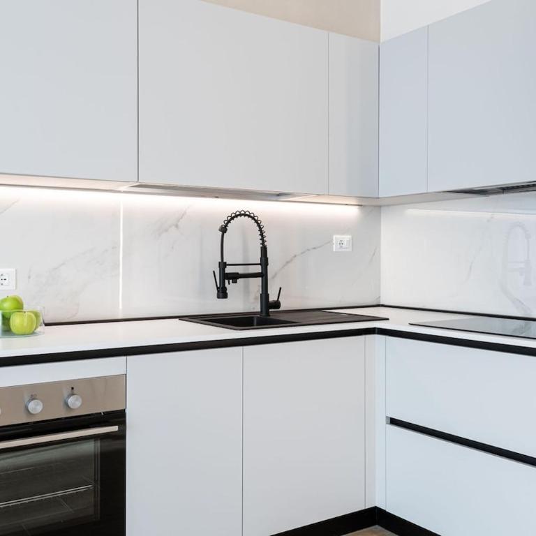 Central Apt Firenze - Appartamento con 3 Camere da Letto - 25