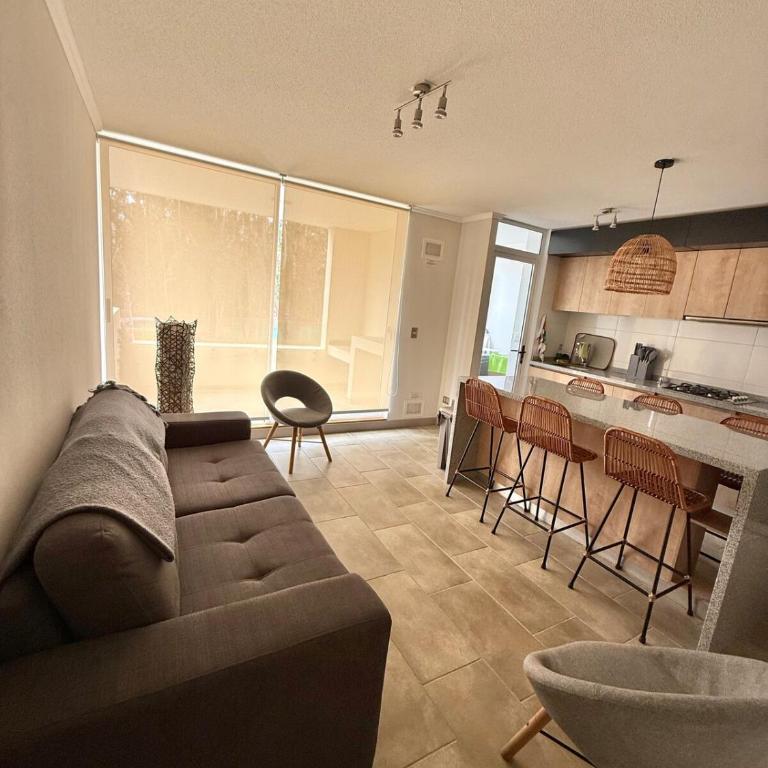 Departamento en ARRIENDO EN ALGARROBO! DISFRUTA LA PLAYA Y TRANQUILIDAD DE LA COSTA - Apartamento de 2 dormitorios - 18