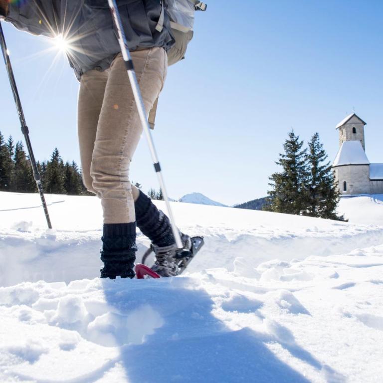 Winterstimmung in Meran - Studio Anna - Ideal für Paare - Meran Zentrum - Restaurants Cafés & Altstadt bequem zu Fuß - Privatparkplatz - Bahnhof & Skibus 4 Min - Südtirol Guest Pass inklusive - Apartamento de 1 dormitorio - 38