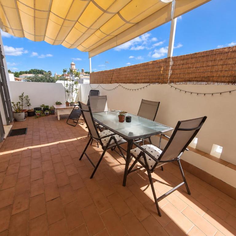 Ático luminoso con terraza de 28 m con plaza garaje a 9mn del centro - Apartamento de 1 dormitorio - 6