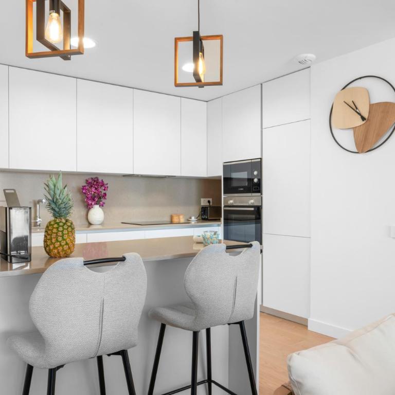 Zenity Azure Sunshine Apartment - Appartement 3 Chambres avec Piscine Privée - 16