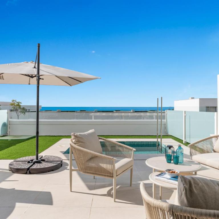 Zenity Azure Sunshine Apartment - Appartement 3 Chambres avec Piscine Privée - 1