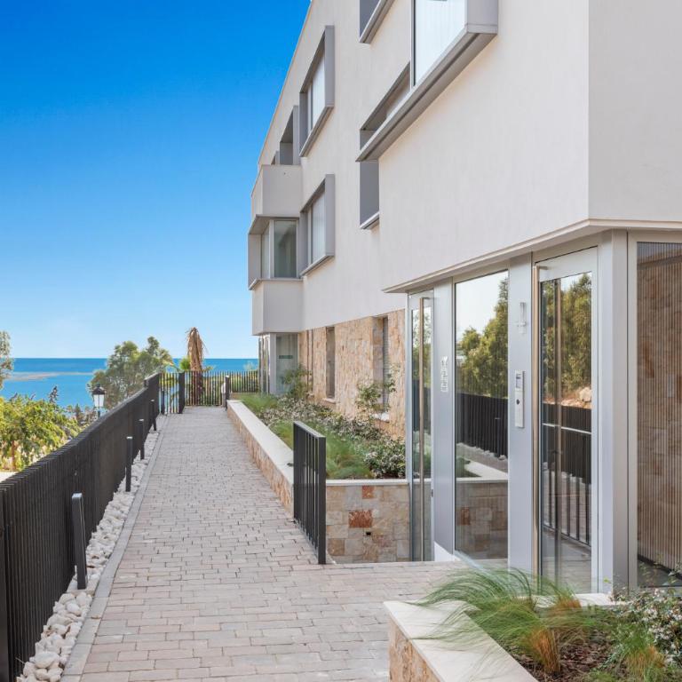 Zenity Azure Sunshine Apartment - Appartement 3 Chambres avec Piscine Privée - 36