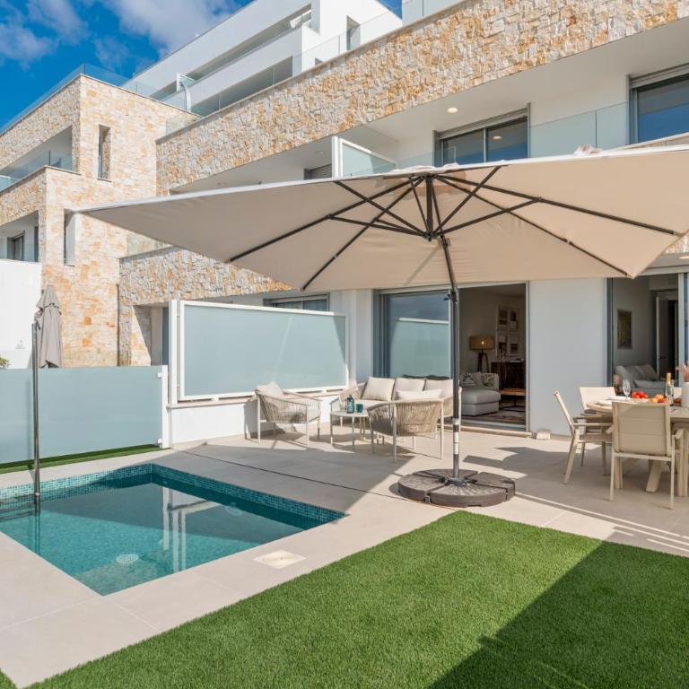 Zenity Azure Sunshine Apartment - Appartement 3 Chambres avec Piscine Privée - 37