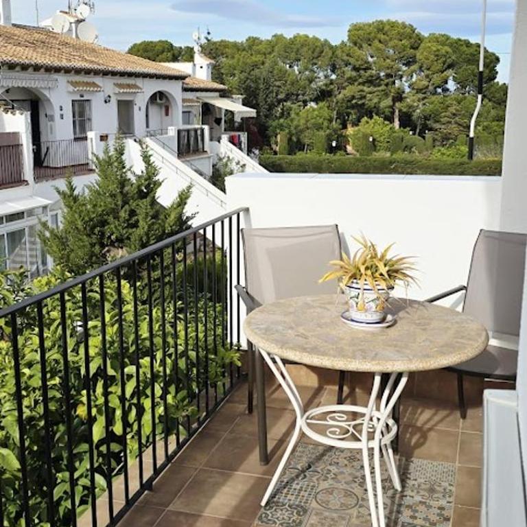 Peaceful Bungalow with Pool & Terrace - Two-Bedroom Apartment - 12