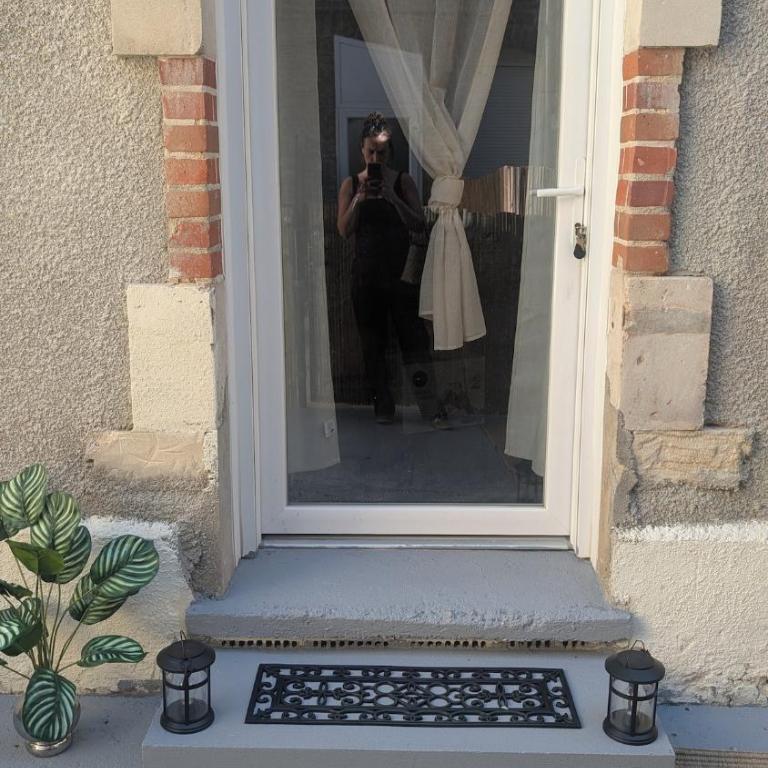 appartement cosy avec terrasse a reims - One-Bedroom Apartment - 10