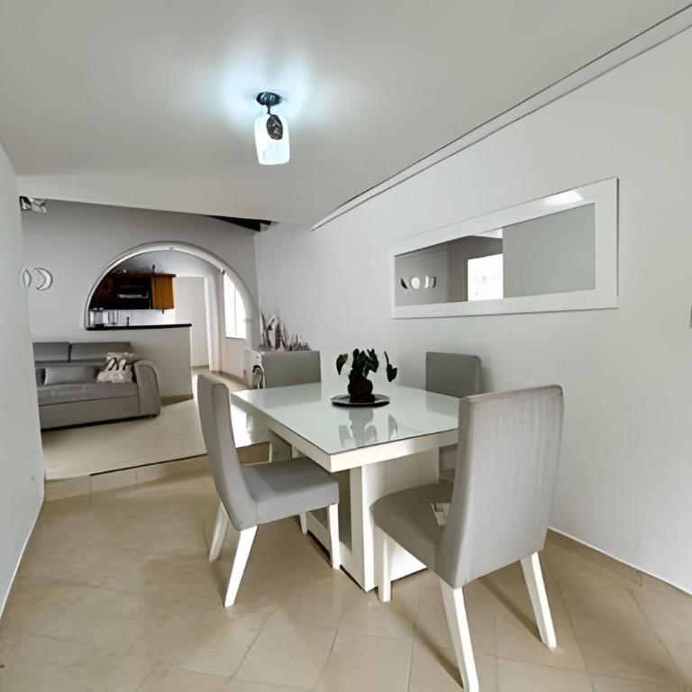 Casa en Laureles - San Joaquín - Apartamento de 3 dormitorios - 21