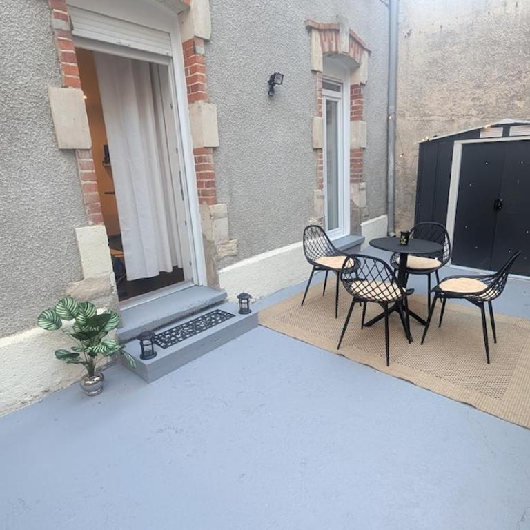 appartement cosy avec terrasse a reims - One-Bedroom Apartment - 32