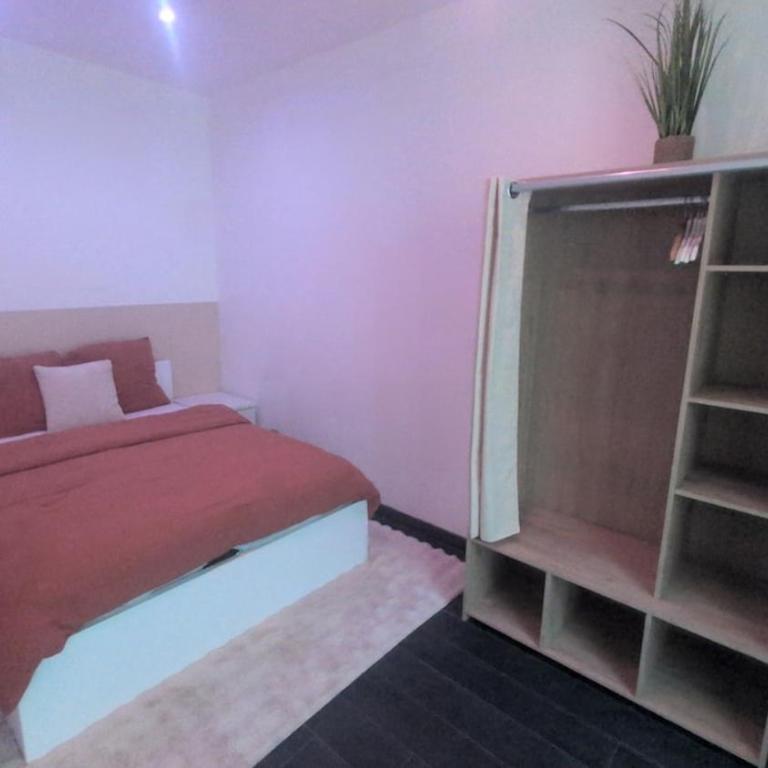 appartement cosy avec terrasse a reims - One-Bedroom Apartment - 36