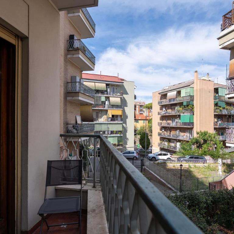 Guest House Hill Houses Rome - V35 - Camera Matrimoniale con Balcone - 15