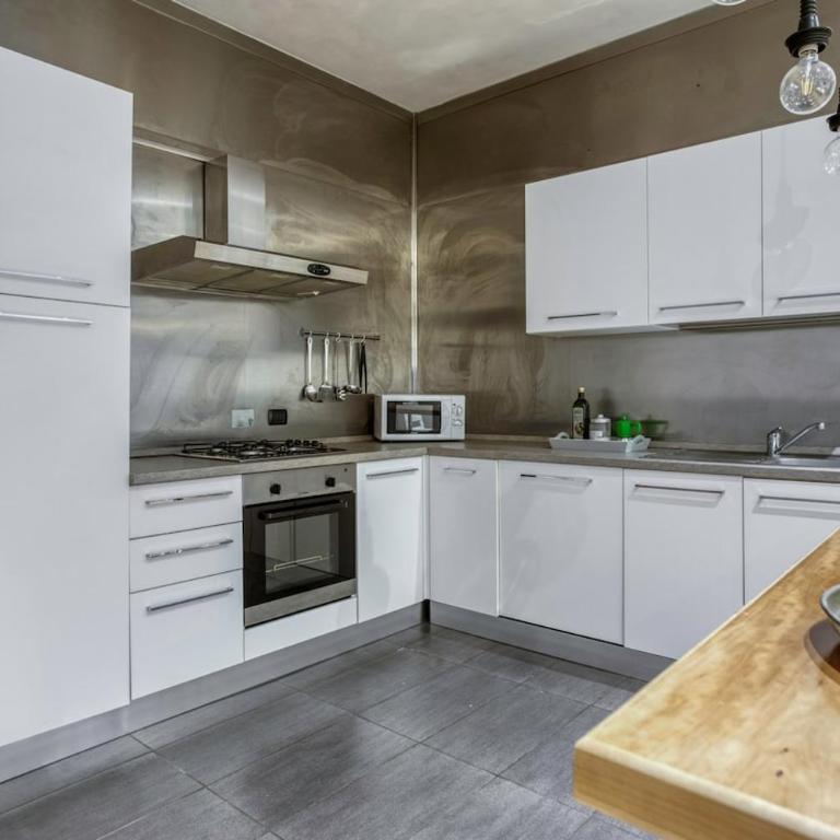 Michela's Maison - Appartamento con 3 Camere da Letto - 23
