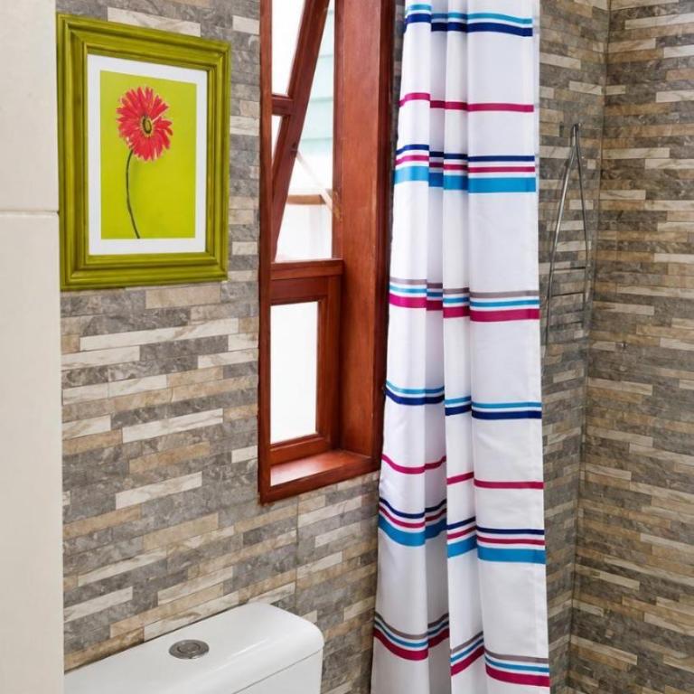 La del Fondo A 3 Cuadras de Playa Rivero Y 3 De Playa Grande - Casa con 1 dormitorio - 11