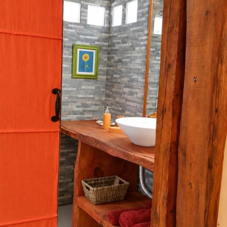 La del Fondo A 3 Cuadras de Playa Rivero Y 3 De Playa Grande - Casa con 1 dormitorio - 13