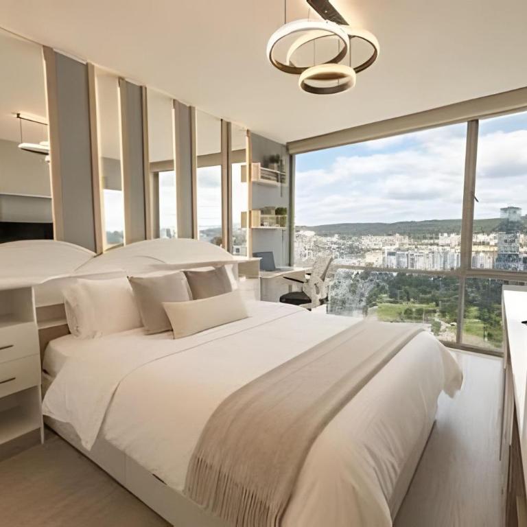Family Apartment on the 23rd Floor Amazing View! - Apartment - 2