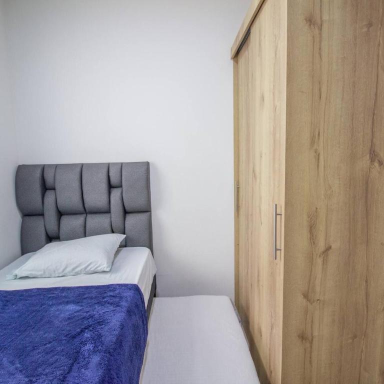 42 Near the Athanasius and stadium station - Apartamento - 13