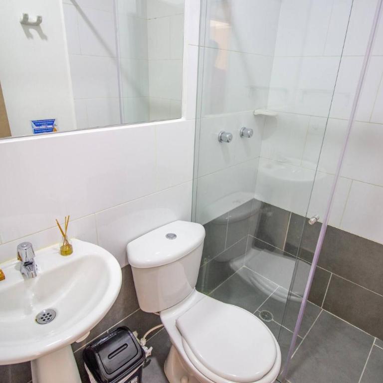 42 Near the Athanasius and stadium station - Apartamento - 28