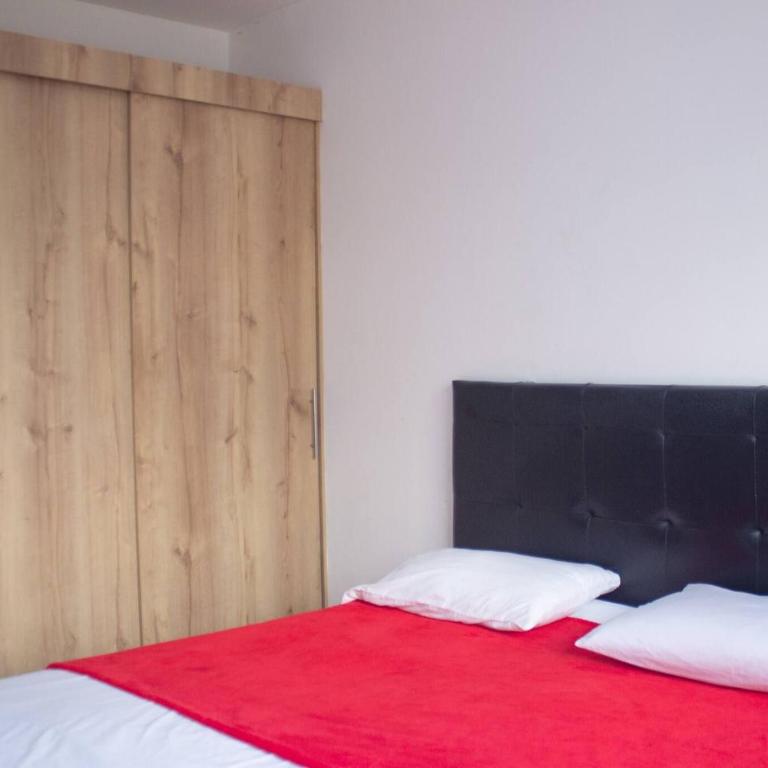 42 Near the Athanasius and stadium station - Apartamento - 32