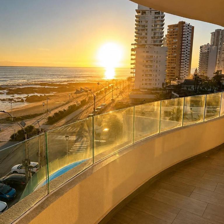 Ocean view, infinity pool, free parking - Apartamento de 2 dormitorios con balcón y vistas al mar - 24
