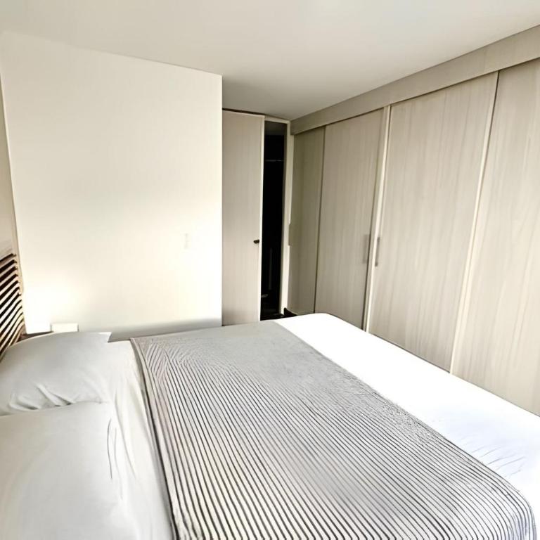 Apartamento con Vista a la Ciudad Sabaneta - Apartamento de 2 dormitorios - 4